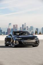 Audi e-tron GT Concept 2018 года